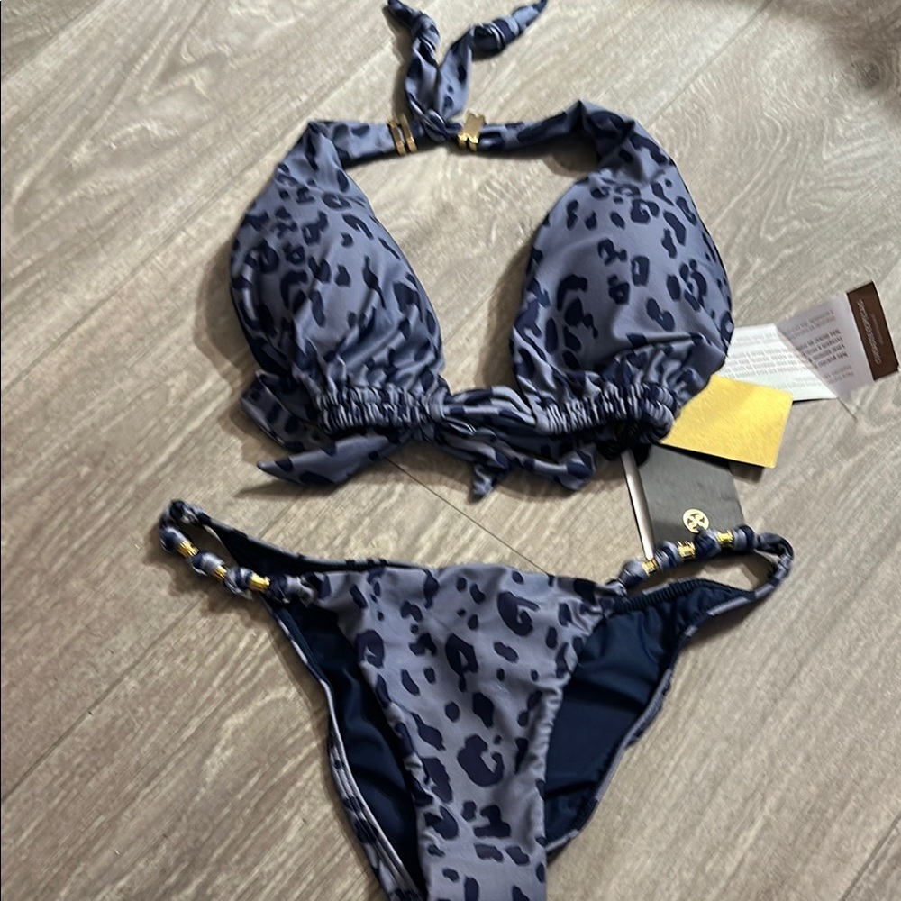 Stylish Leopard Print Bikini